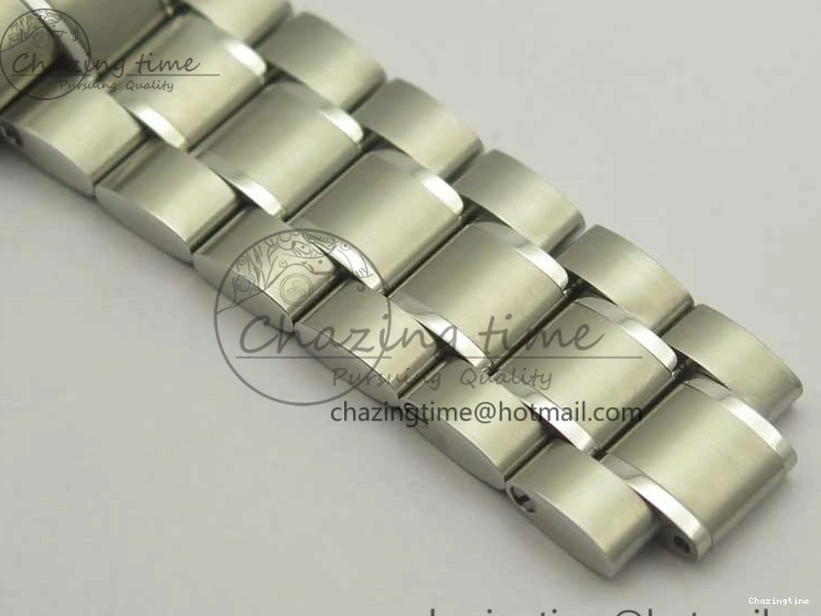 0328 Speedmaster Moonwatch OMF 1:1 Best Edition Gray Dial on SS Bracelet A TravelReady 8042